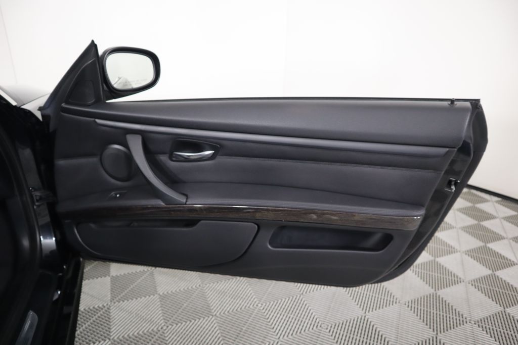 2013 BMW 3 Series 335i 31
