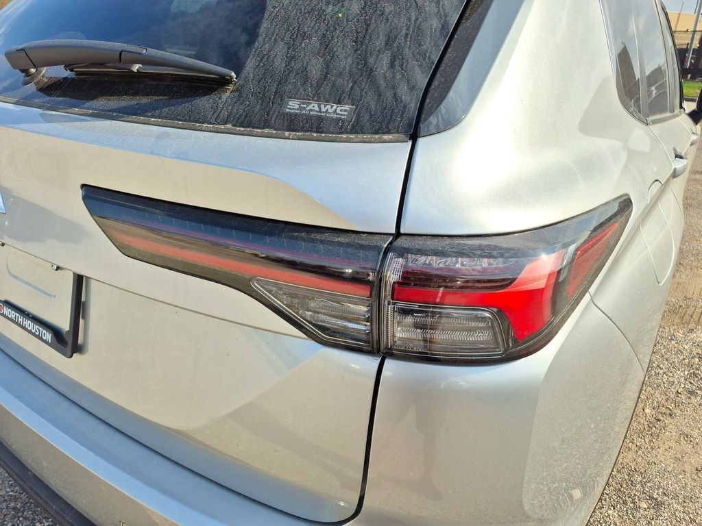 2026 Mitsubishi Outlander ES - 10