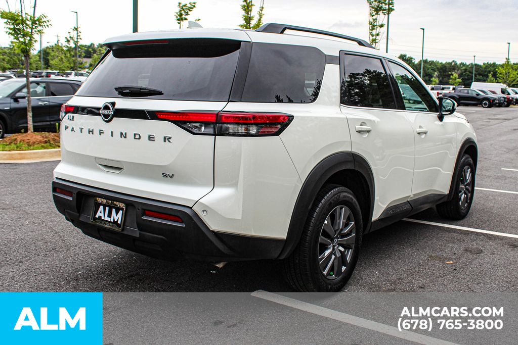 Used 2024 White Nissan SV image 6
