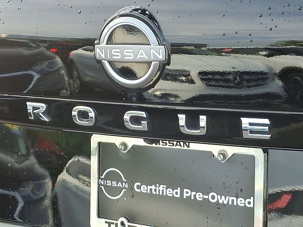 Thumbnail: 2023 Nissan Rogue - 30