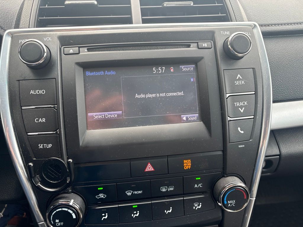 Used 2016 Black Toyota SE image 4