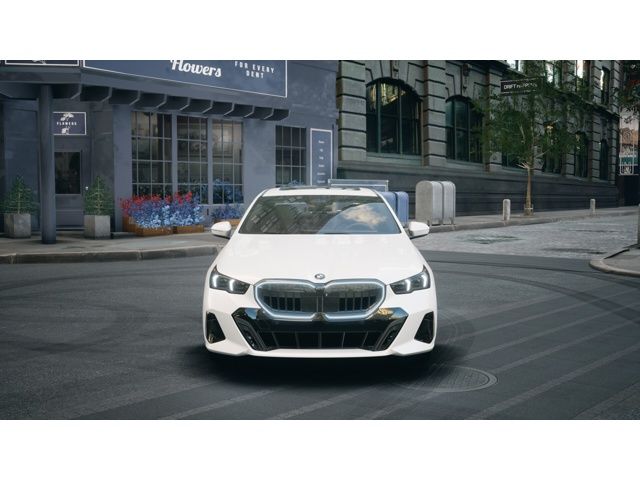 Thumbnail: 2026 BMW 5 Series - 3