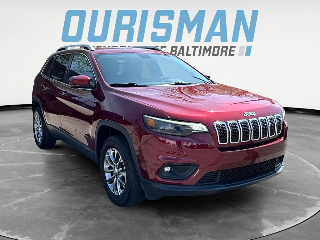 Velvet Red Pearlcoat 2019 Jeep Cherokee Latitude Plus 4WD SUV / Crossover Four-Wheel Drive 9-Speed Automatic