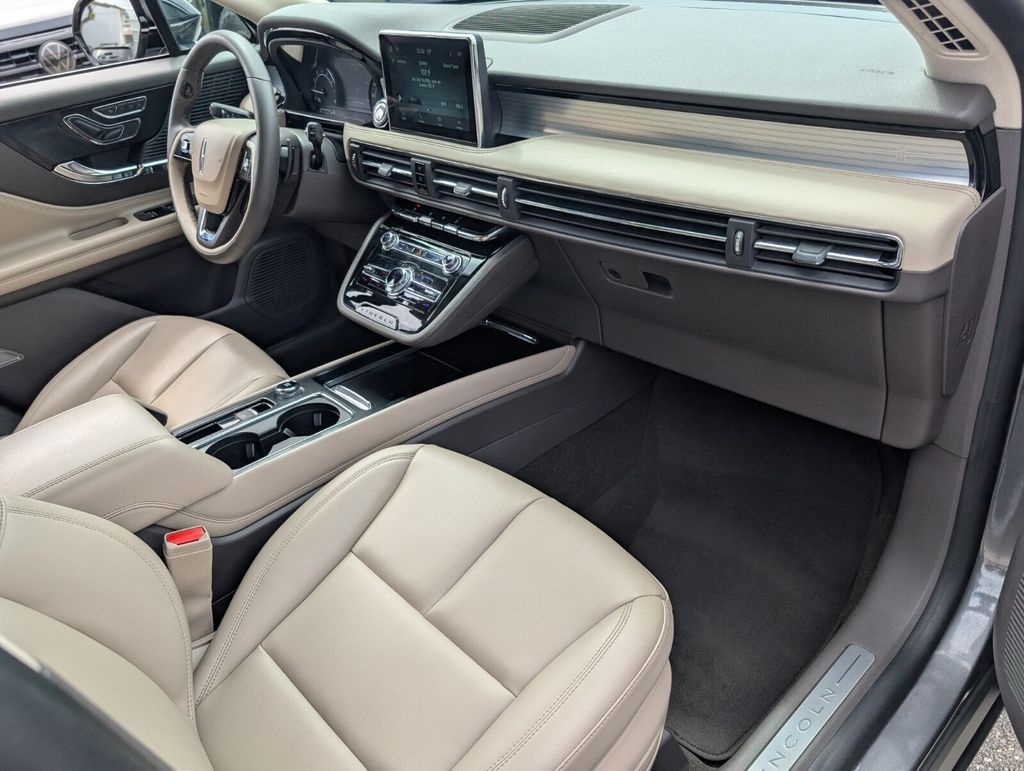 used 2022 Lincoln Corsair car, priced at $25,988