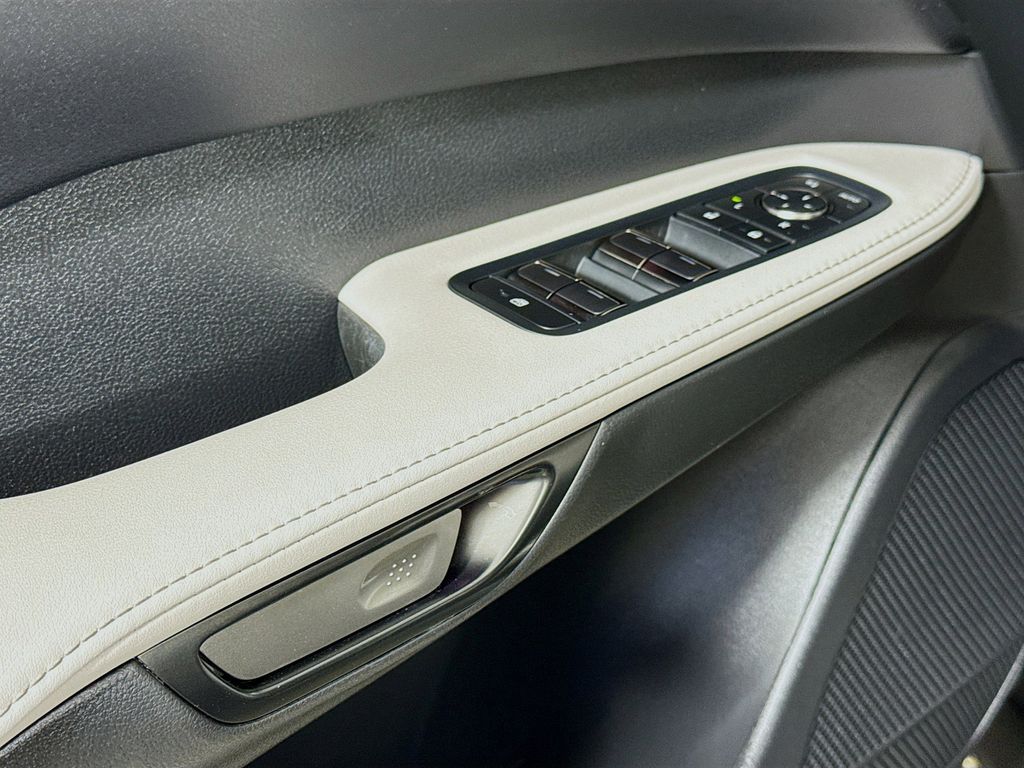 Thumbnail: 2024 Lexus RX - 18