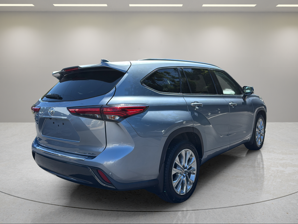 2021 Toyota Highlander Limited  at Bob Ruth Ford