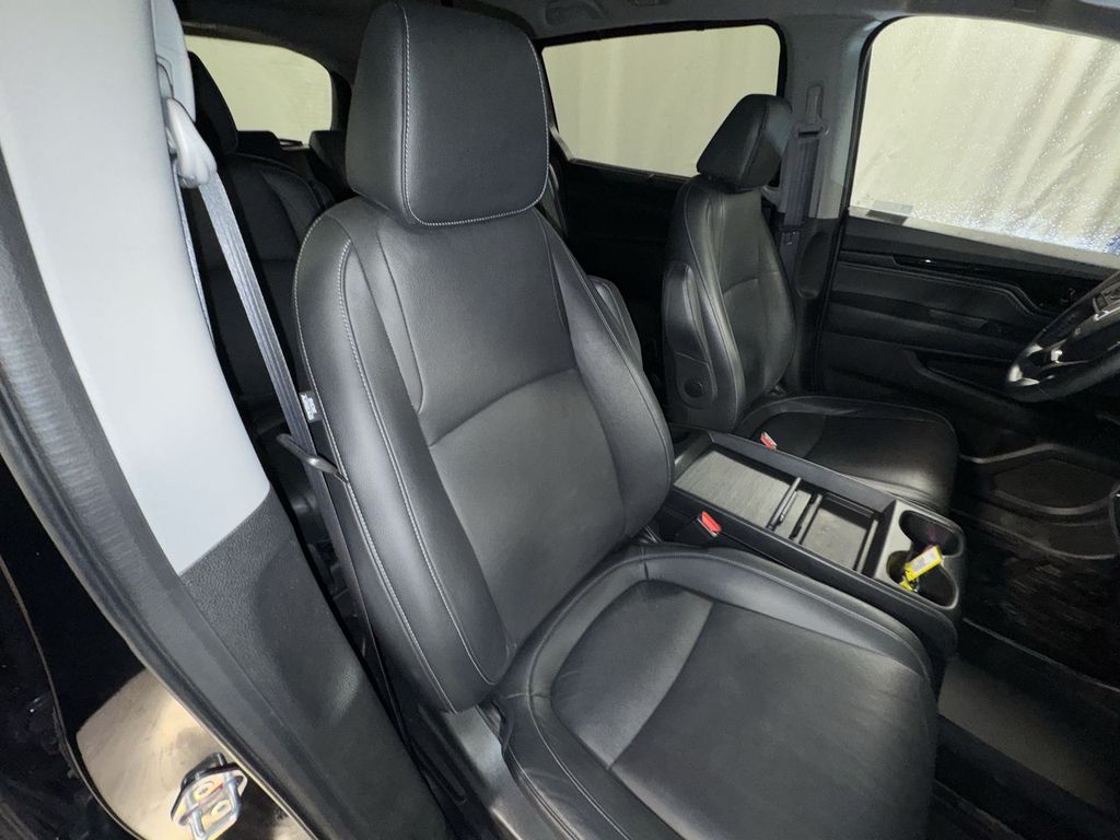 used 2022 Honda Odyssey car, priced at $35,998