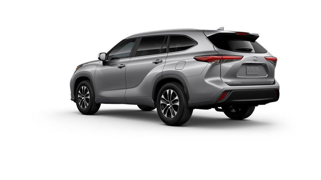 Thumbnail: 2025 Toyota Highlander - 6