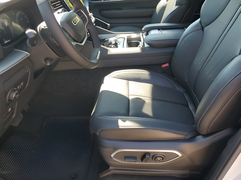 New Car 2025 Jeep Wagoneer  Base For Sale Under $90,000 In Austin, Texas