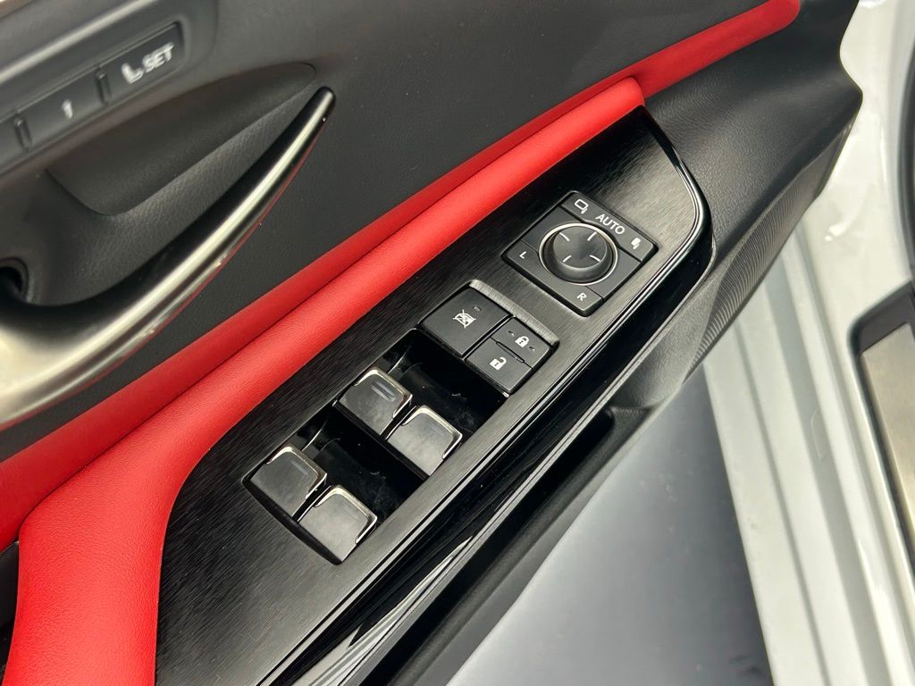 Used 2023 White Lexus 300h image 43