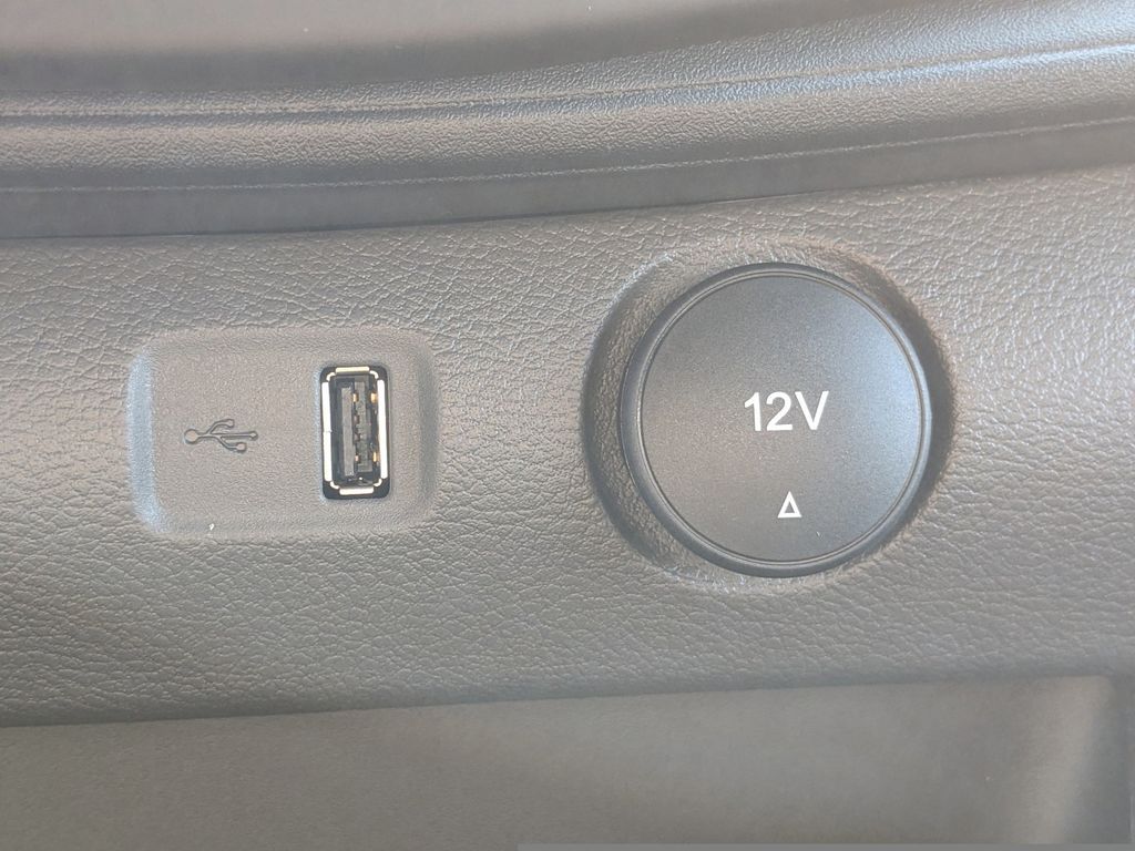 2025 Ford Transit 250