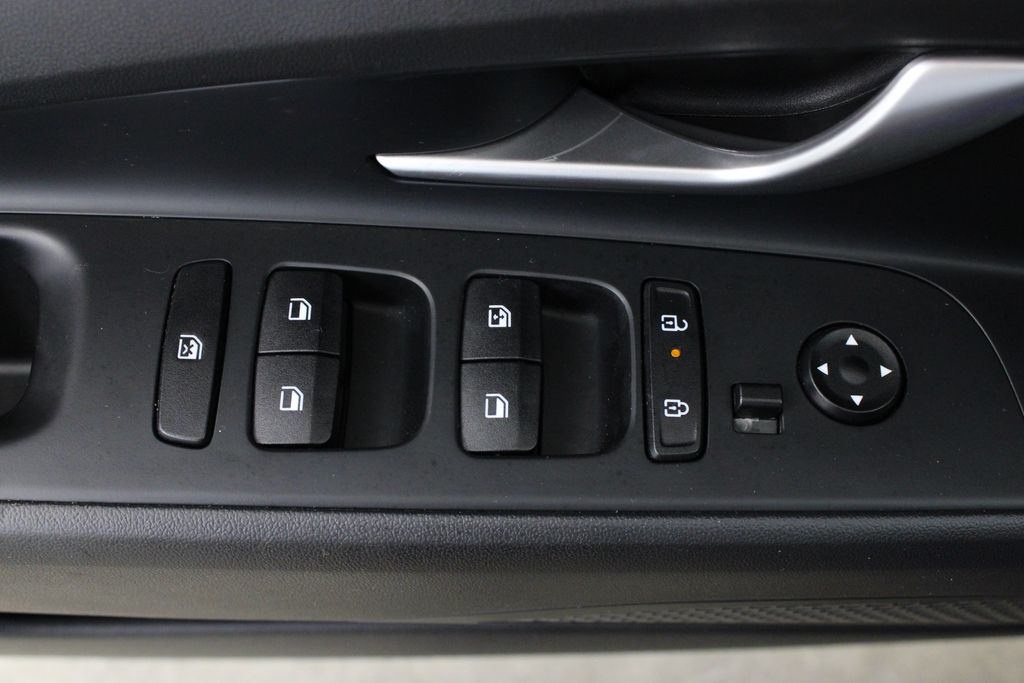 used 2024 Hyundai Elantra car