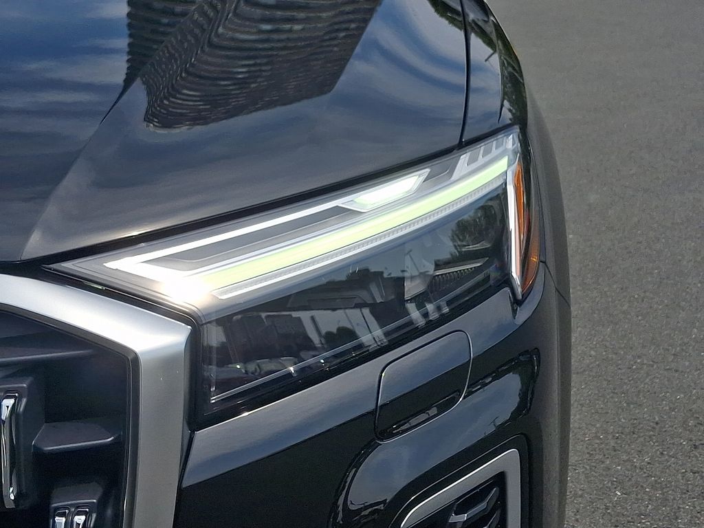 Thumbnail: 2025 Audi Q7 - 9