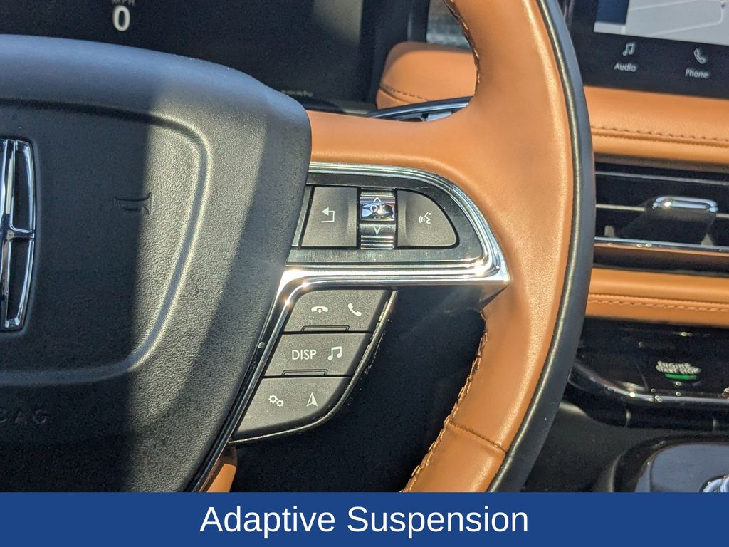 2022 Lincoln Nautilus Black Label