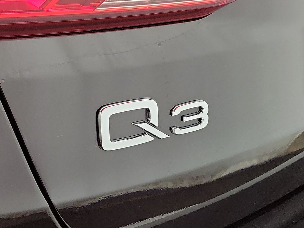 2024 Audi Q3  15