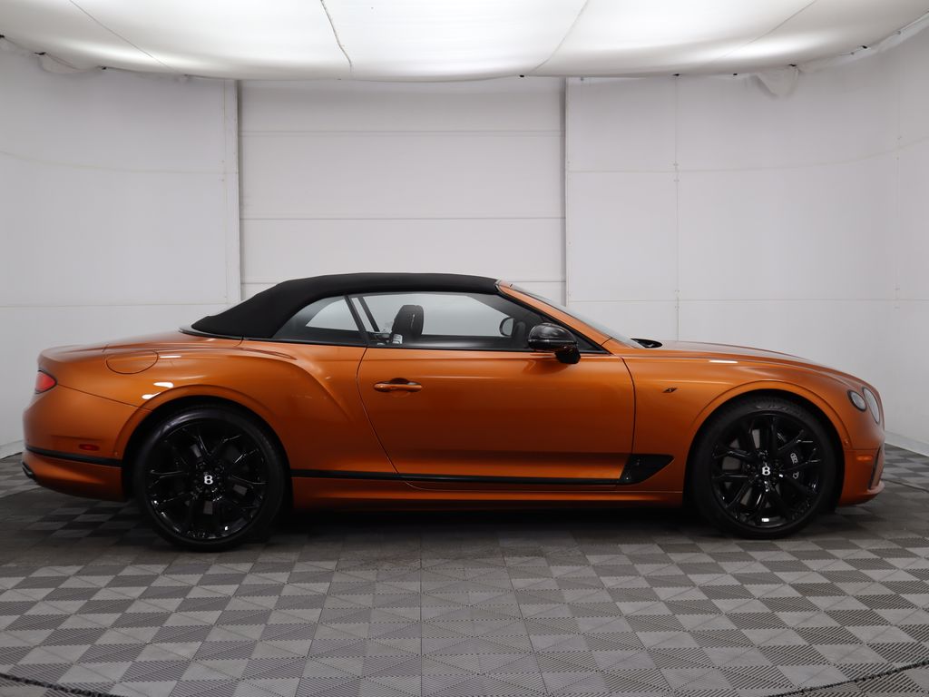 2024 Bentley Continental  12