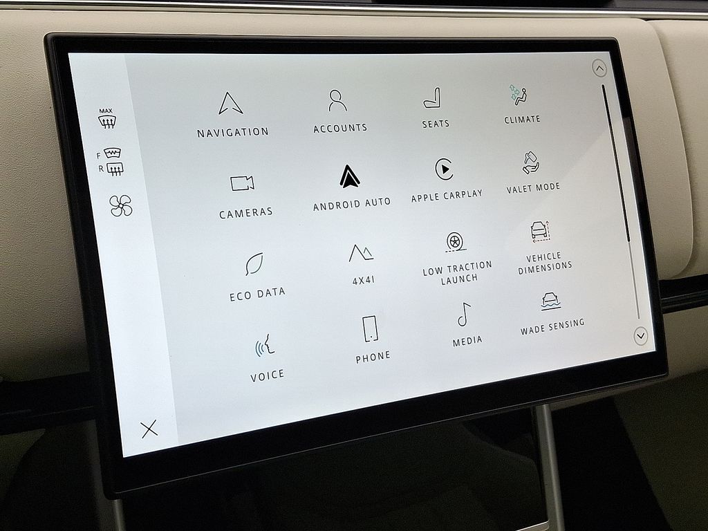 Thumbnail: 2026 Land Rover Range Rover - 20