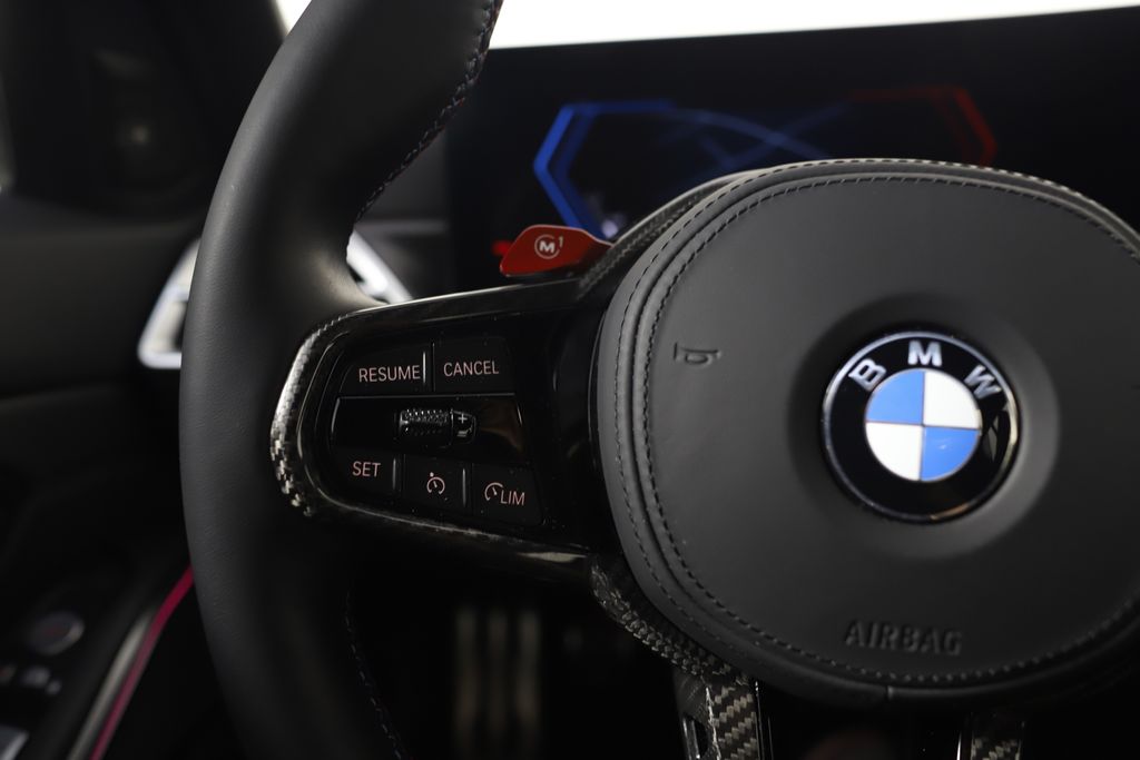 Thumbnail: 2025 BMW M3 - 17