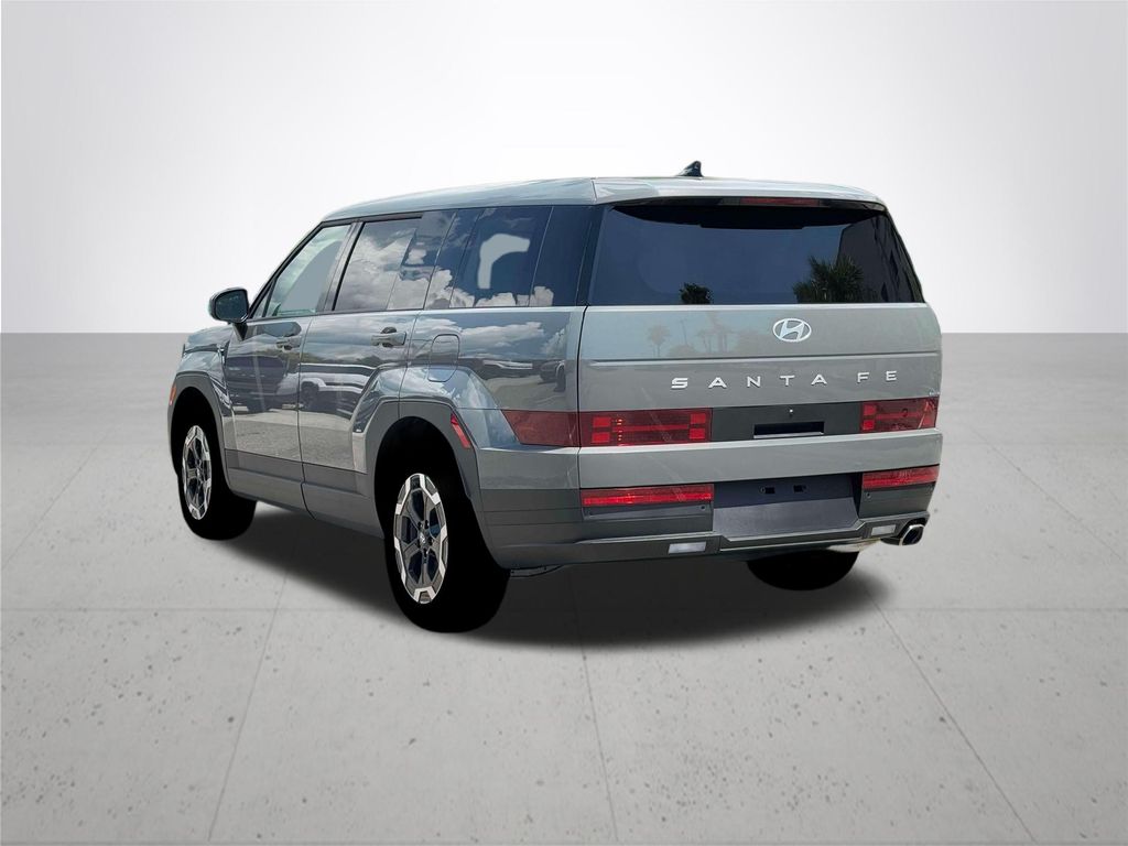 2026 Hyundai Santa Fe SE photo 4