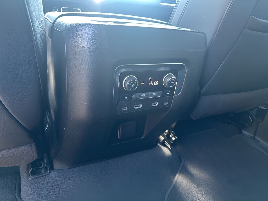 Used Car 2022 Chevrolet Suburban  Rst For Sale In Austin, Texas