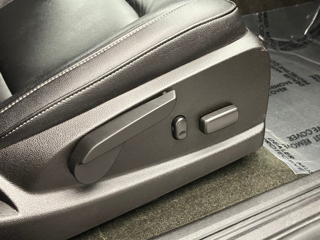 Thumbnail: 2017 GMC Canyon - 29