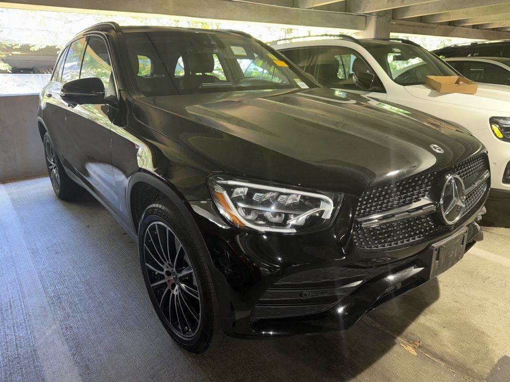 Thumbnail: 2022 Mercedes-Benz GLC - 3
