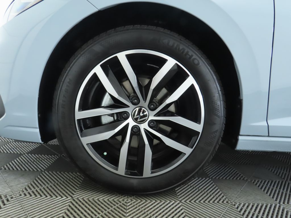 Thumbnail: 2026 Volkswagen Jetta - 30