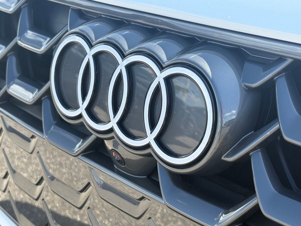 New 2025 White Audi 2.0T Premium image 38