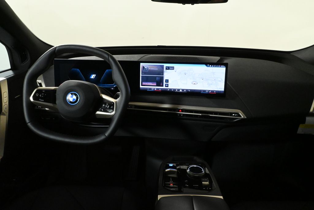 Thumbnail: 2025 BMW iX - 17