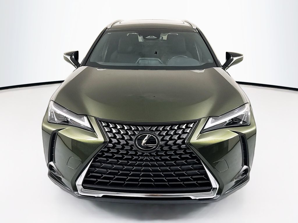 Thumbnail: 2025 Lexus UX - 2