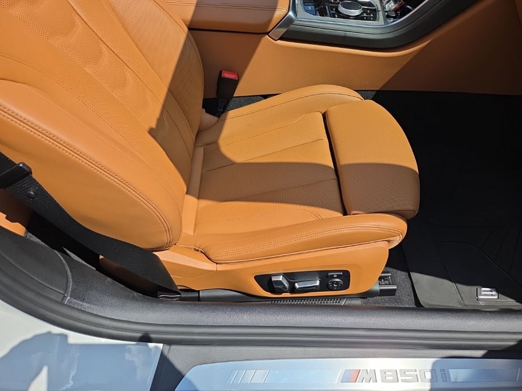 Used 2021 White BMW M850i xDrive image 20