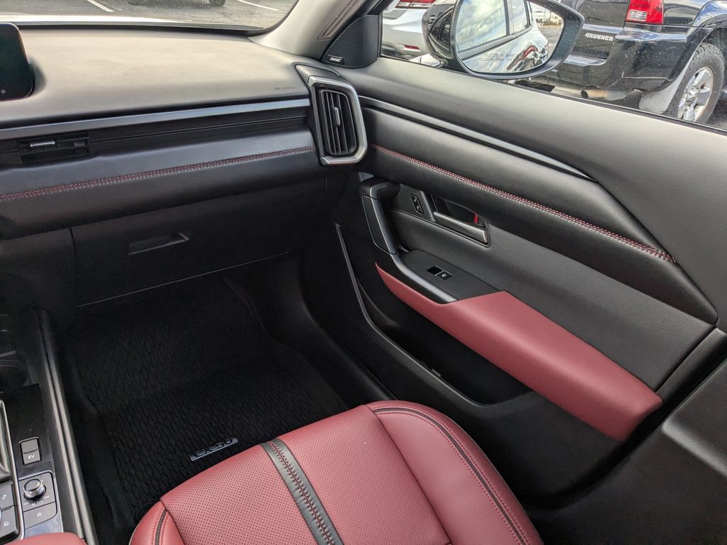 2025 Mazda CX-50 Hybrid Premium Package