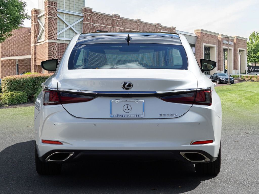 Thumbnail: 2024 Lexus ES - 5