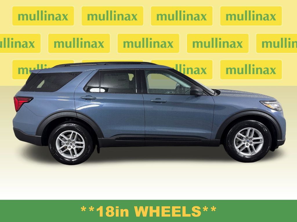 View vehicle photo 2