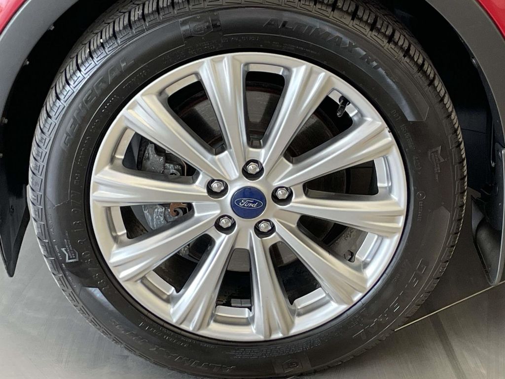 2017 Ford Escape Titanium - 10