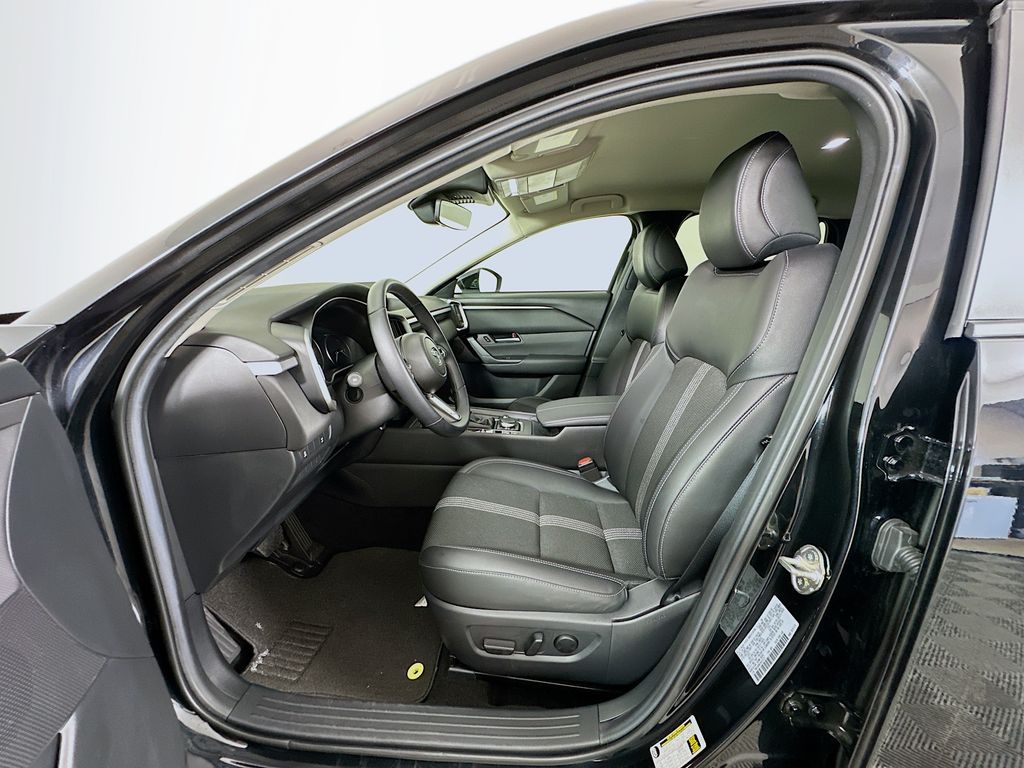 Thumbnail: 2025 Mazda CX-50 - 21