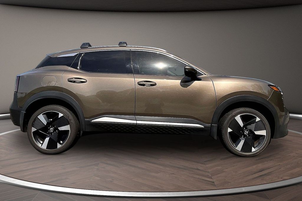 Used 2025 Nissan Kicks SUV