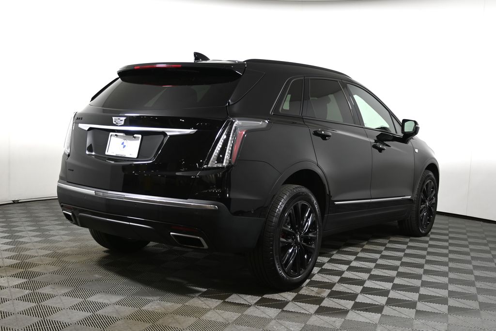 Thumbnail: 2024 Cadillac XT5 - 7