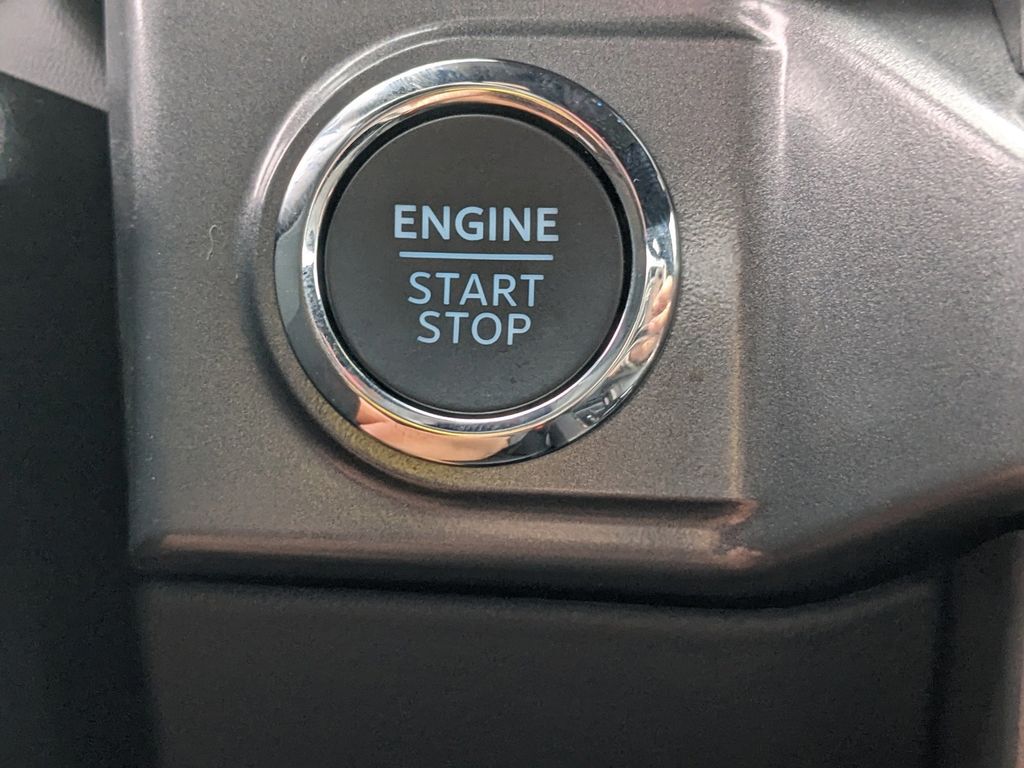 2025 Ford F-150 Black Widow