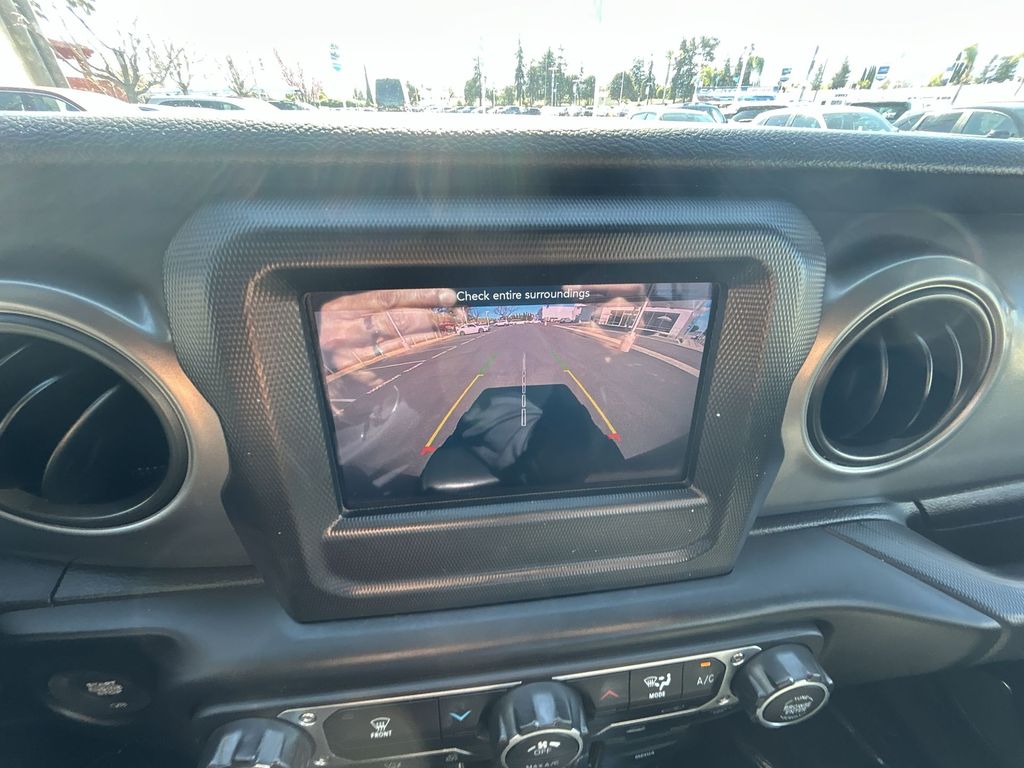 Thumbnail: 2023 Jeep Wrangler - 17