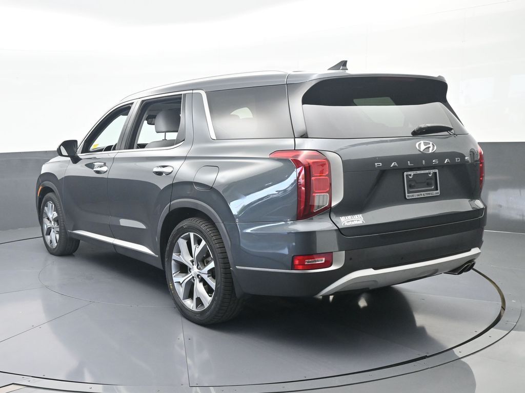 Used 2022 Steel Graphite Hyundai SEL image 4