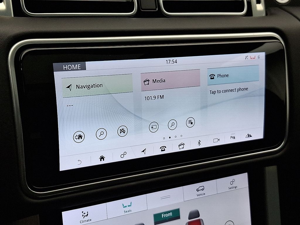 2020 Land Rover Range Rover HSE 18