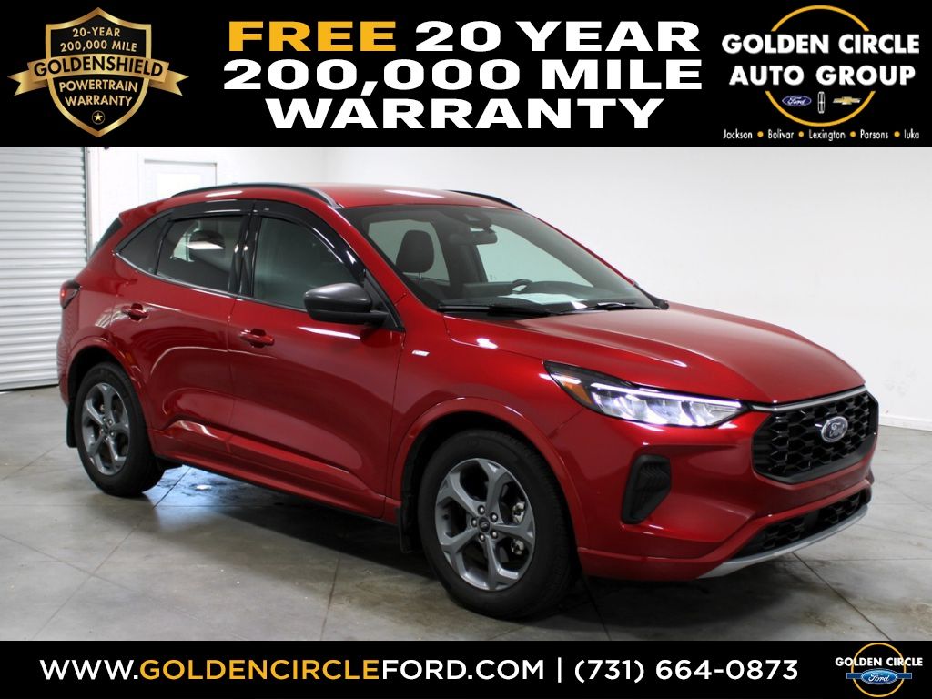 Rapid Red Metallic Tinted Clearcoat 2023 Ford Escape ST-Line FWD SUV / Crossover Front-Wheel Drive 8-Speed Automatic