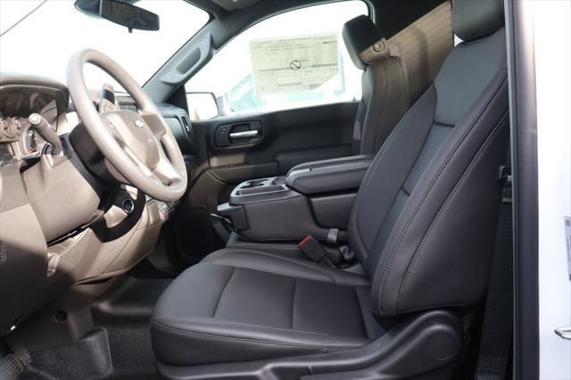 Thumbnail: 2026 Chevrolet Silverado 1500 - 13