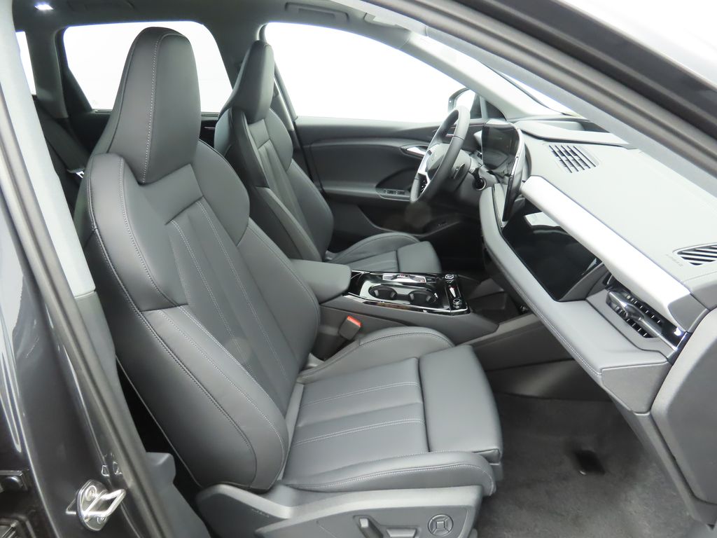 2025 Audi Q6 e-tron Premium 21