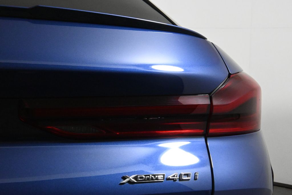 2022 BMW X6 xDrive40i 13