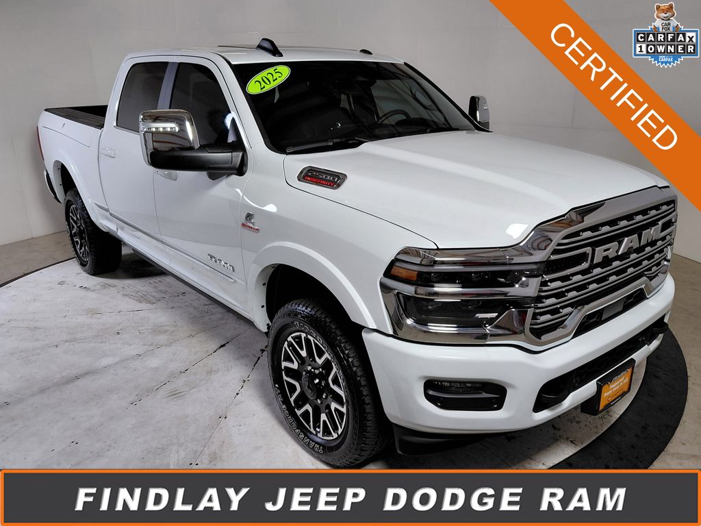 2025 RAM 2500 Limited Crew Cab 4WD