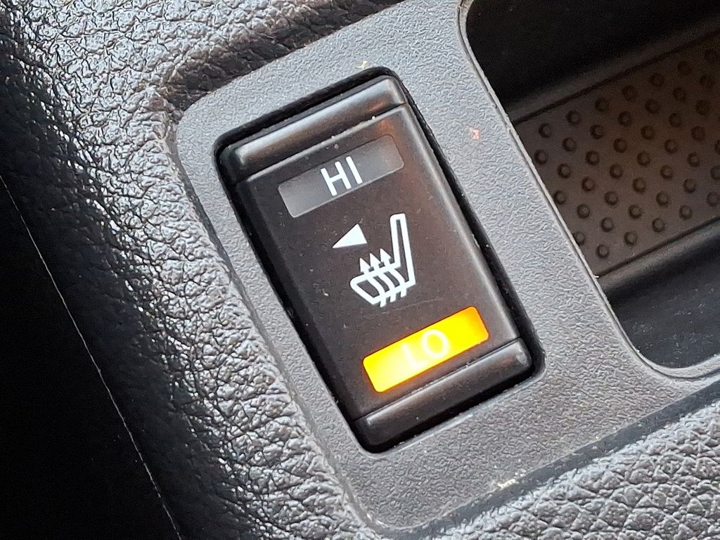 Thumbnail: 2020 Nissan Rogue - 27