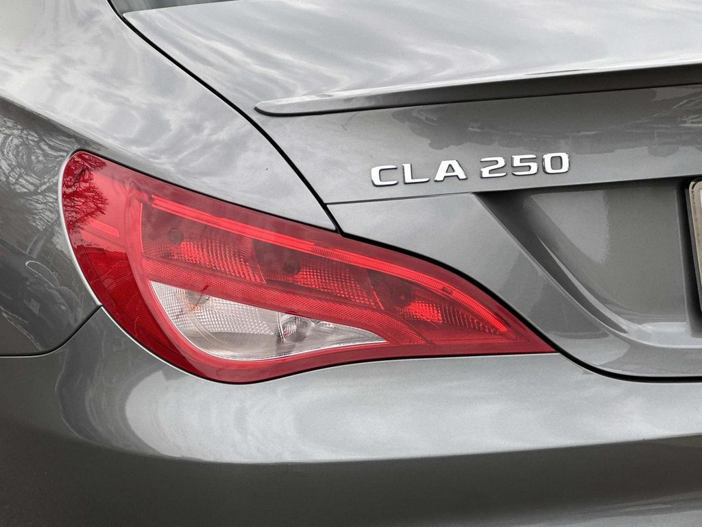 Thumbnail: 2019 Mercedes-Benz CLA - 12