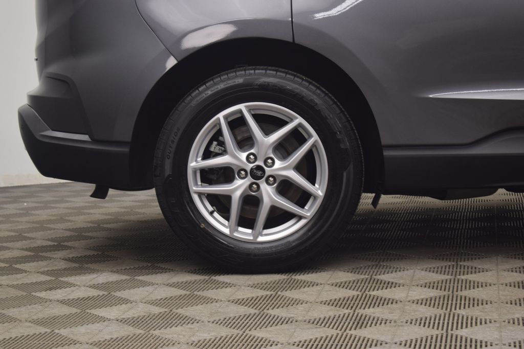 used 2023 Ford Edge car, priced at $20,095